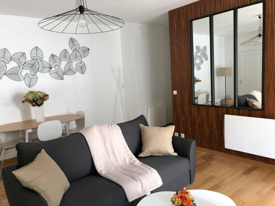 Ideal Flat Val D'Europe Disneyland With Parking Серри Экстерьер фото