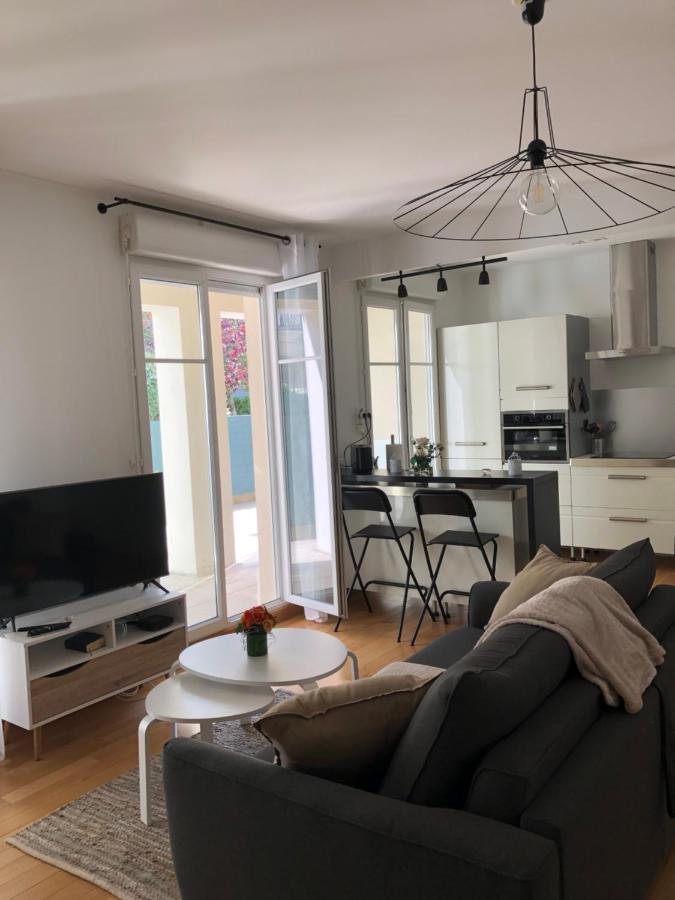 Ideal Flat Val D'Europe Disneyland With Parking Серри Экстерьер фото